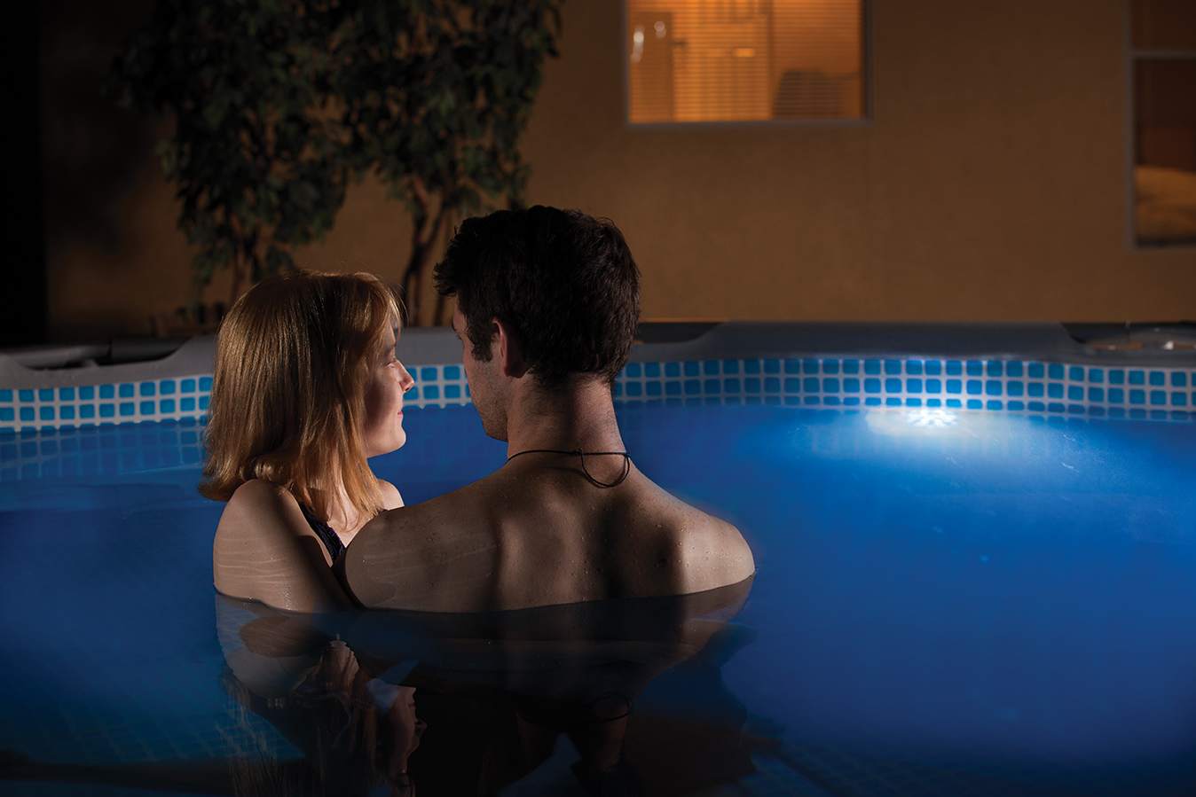 GAME Magnetic LED Color Changing Pool Wall Light w/Remote | 4307