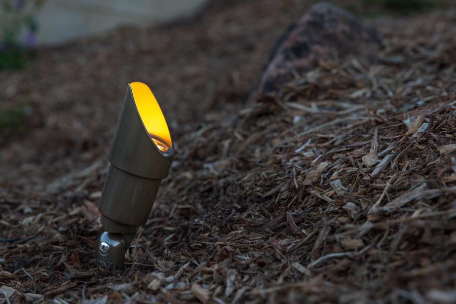 4 W GU5.3 2700K LED Bronze Metallic Die-Cast Zinc/Aluminum 45 Degrees Angled Long Shroud Up Light | FXLRS20WFLLSBZ